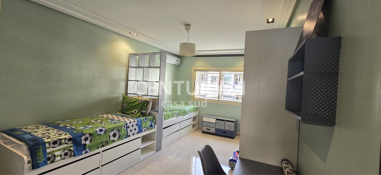 Bel appartement à la location à Californie