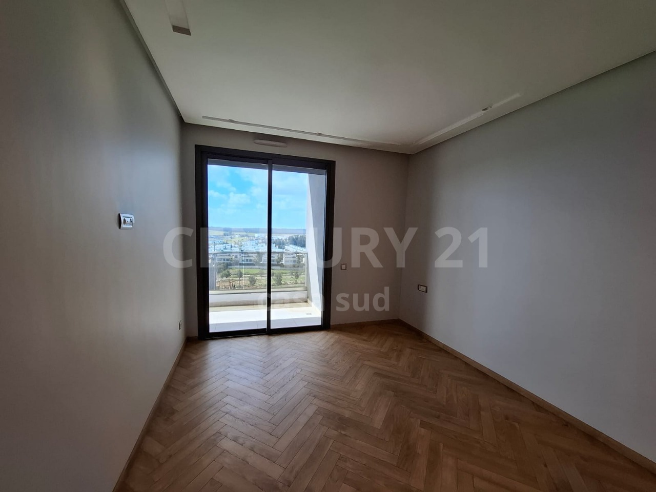 Bel appartement sans vis à vis à la location à Bouskoura Ville Verte