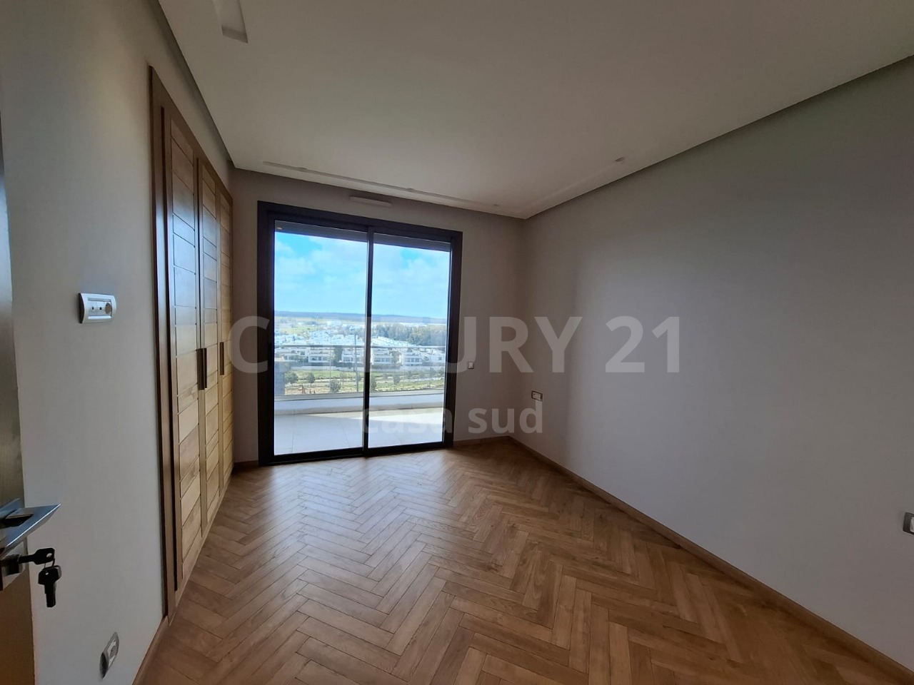 Bel appartement sans vis à vis à la location à Bouskoura Ville Verte