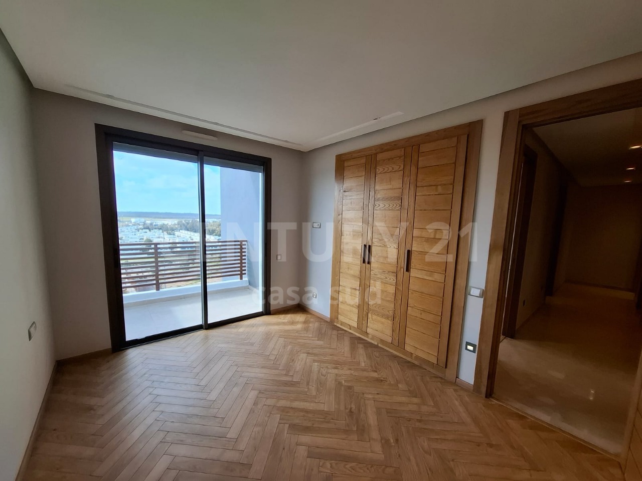 Bel appartement sans vis à vis à la location à Bouskoura Ville Verte