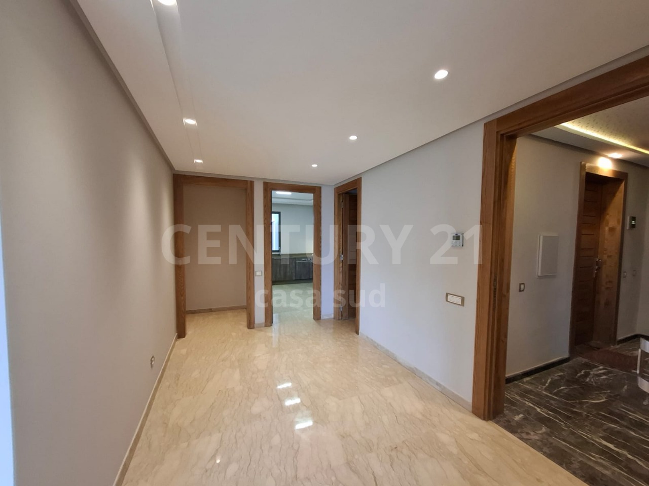 Bel appartement sans vis à vis à la location à Bouskoura Ville Verte
