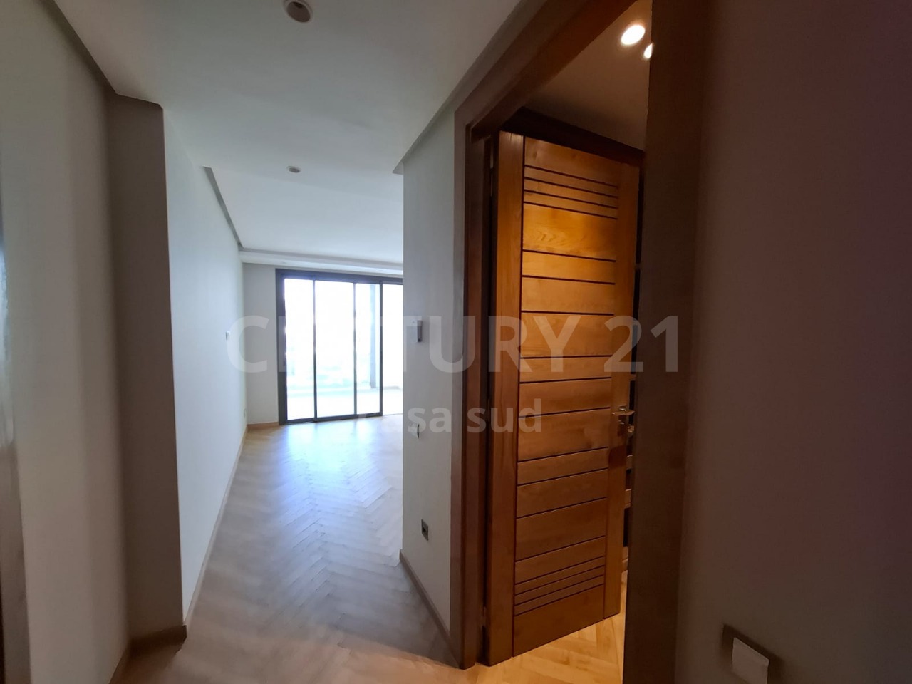 Bel appartement sans vis à vis à la location à Bouskoura Ville Verte