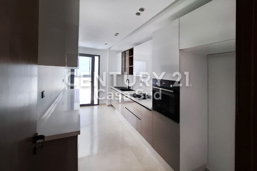 À louer – Superbe appartement 3 chambres sans vis-à-vis dans résidence sécurisée – 140 m²